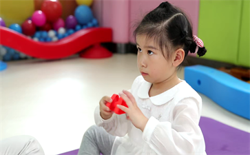 5歲孩子說話不清楚怎么訓練？